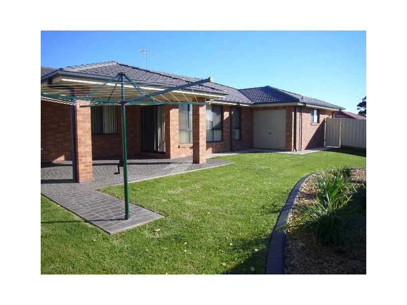 15 Golden Ash Close, Worrigee NSW 2540