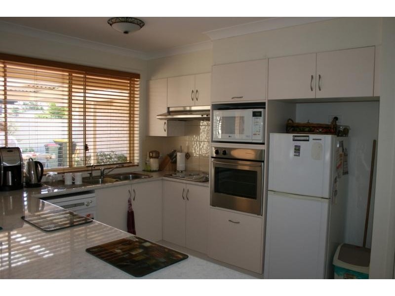16 Blue Gum Way, North Nowra NSW 2541