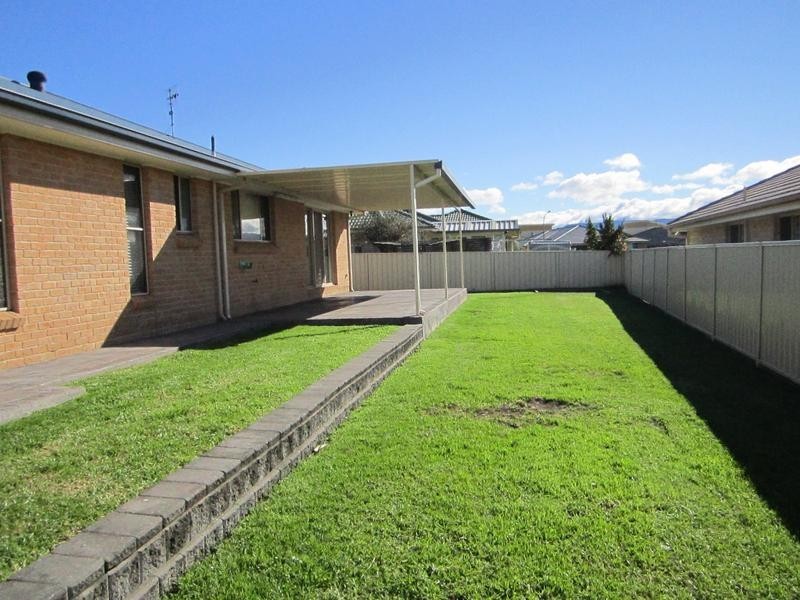 1 Stanbury Place, Worrigee NSW 2540