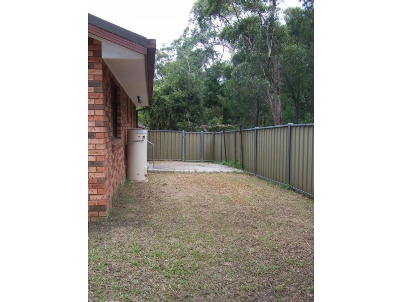 1/5 David Place, Bomaderry NSW 2541