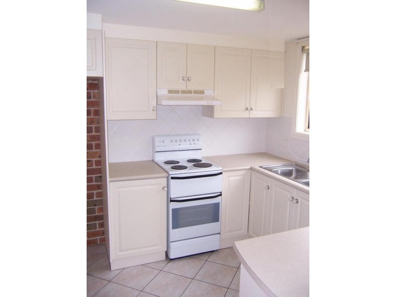 3/3 Campbell Place, Nowra NSW 2541