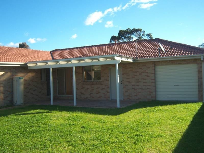 27 Robinia Way, Worrigee NSW 2540