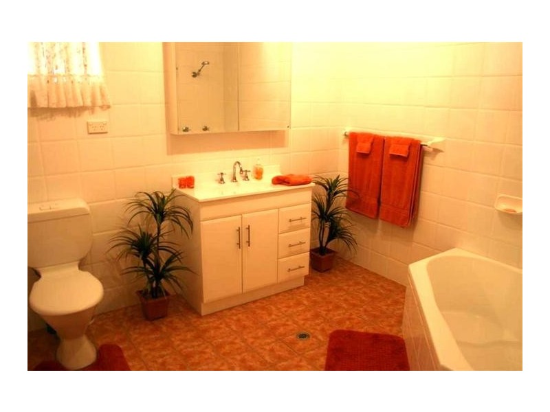 23 Castle Glen, North Nowra NSW 2541