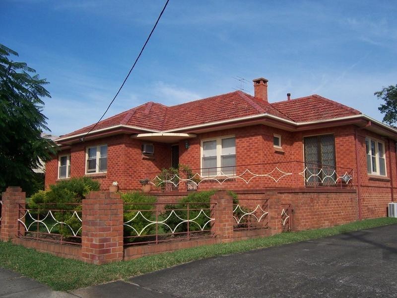 135 Kinghorne Street, Nowra NSW 2541