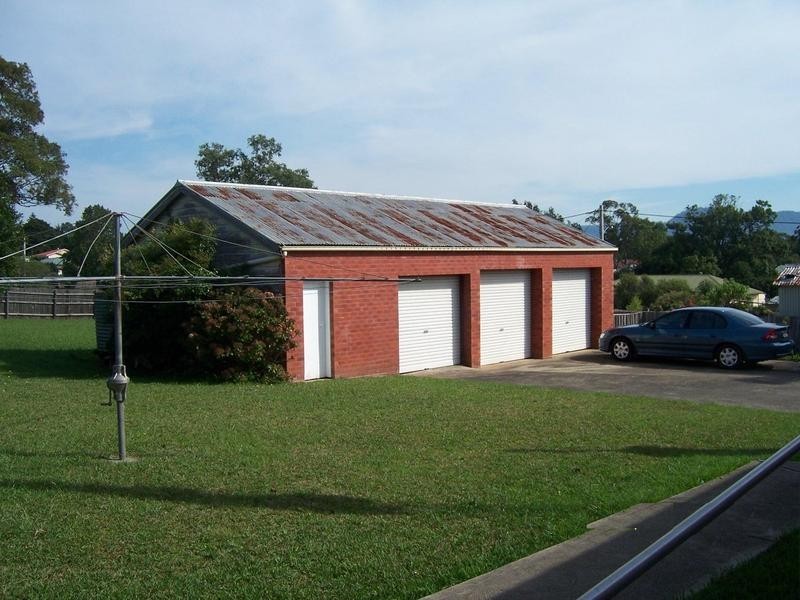 135 Kinghorne Street, Nowra NSW 2541