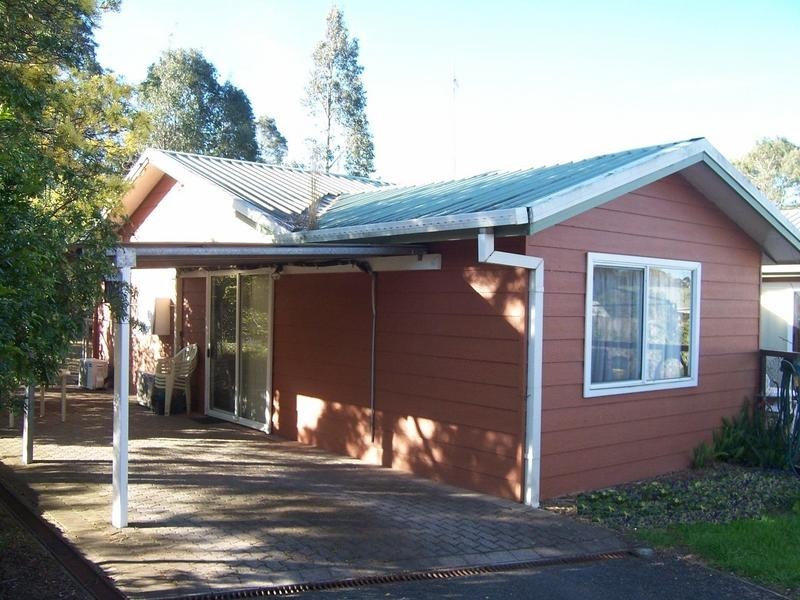 2/101 Yalwal Road, West Nowra NSW 2541