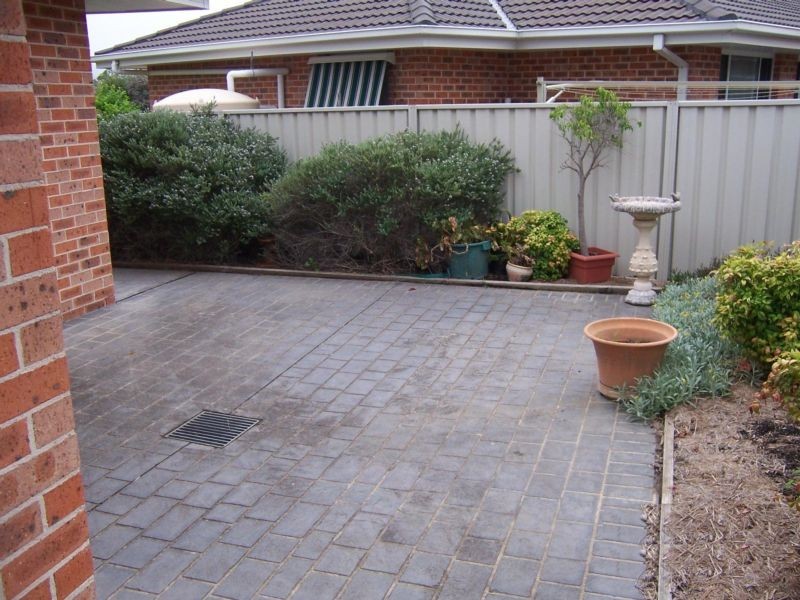 2/48 Sheraton Circuit, Bomaderry NSW 2541