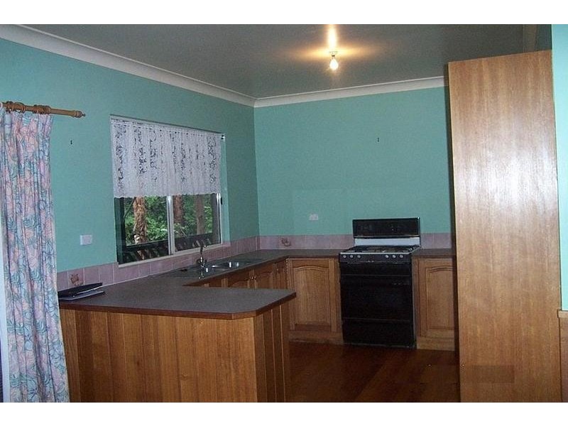 62 Bunberra Street, Bomaderry NSW 2541