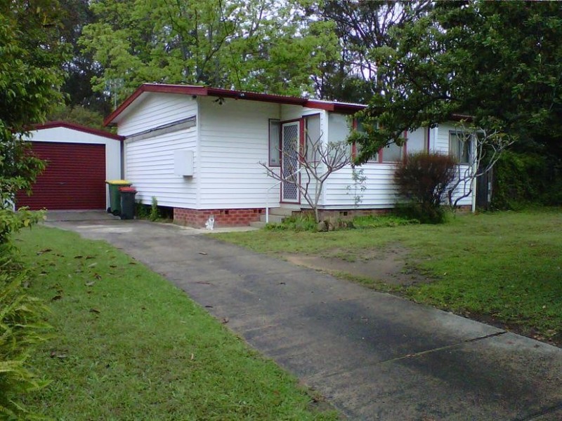 48 Brinawarr Street, Bomaderry NSW 2541