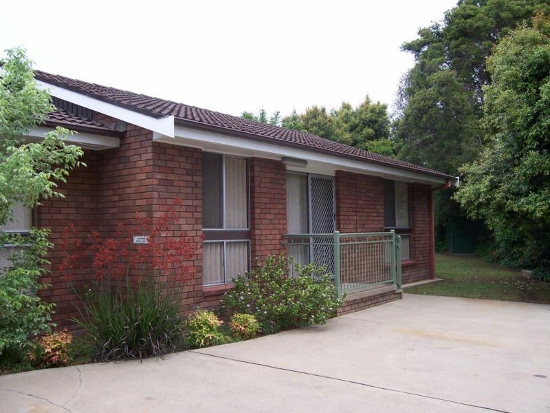 2/1 McDonald Avenue, Nowra NSW 2541