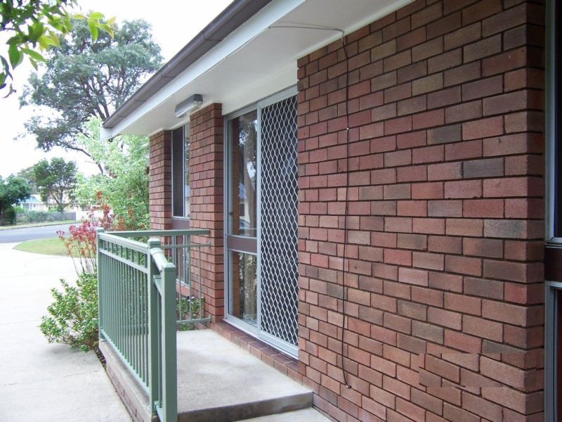 2/1 McDonald Avenue, Nowra NSW 2541