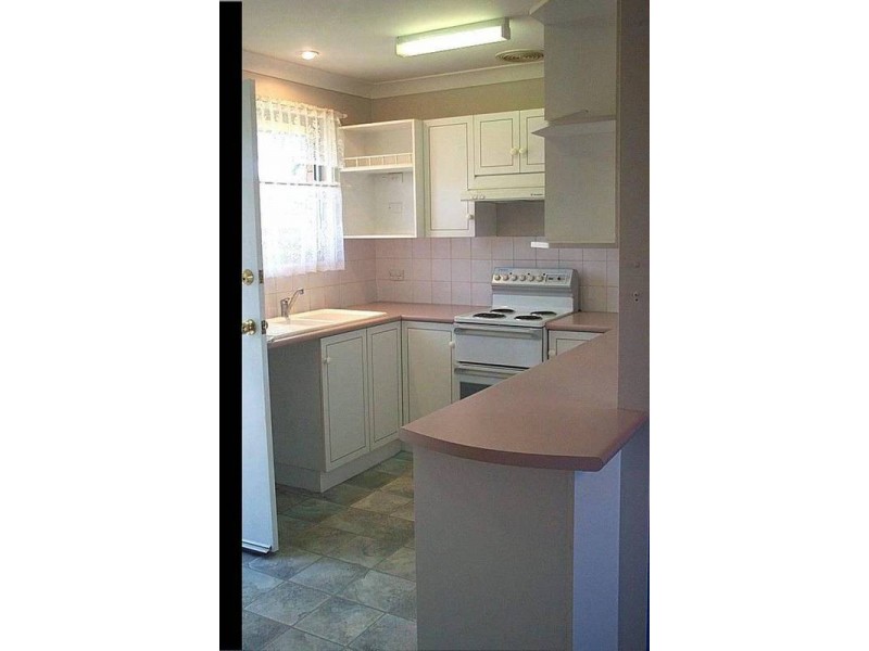 73 Meroo Street, Bomaderry NSW 2541