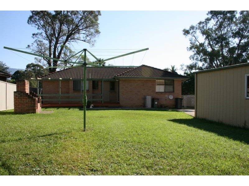 22 Yeovil Drive, Bomaderry NSW 2541