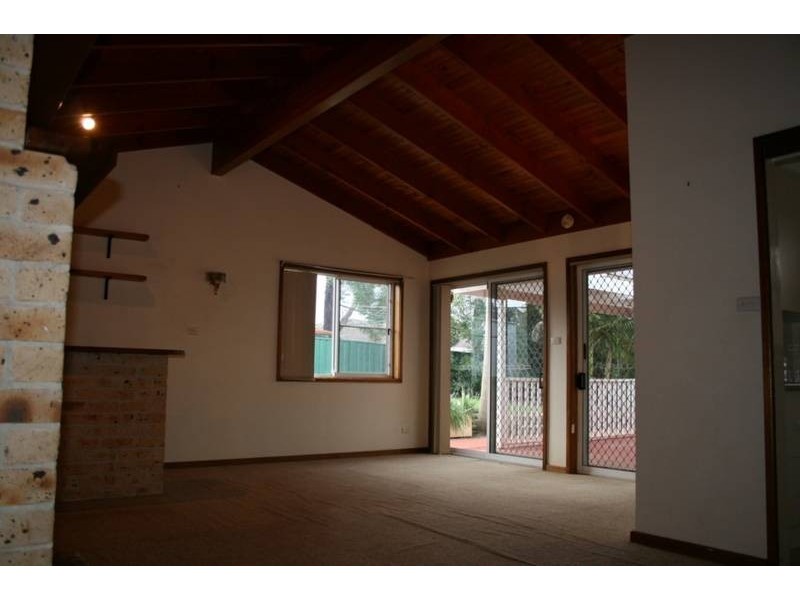 199 Osborne Street, Nowra NSW 2541