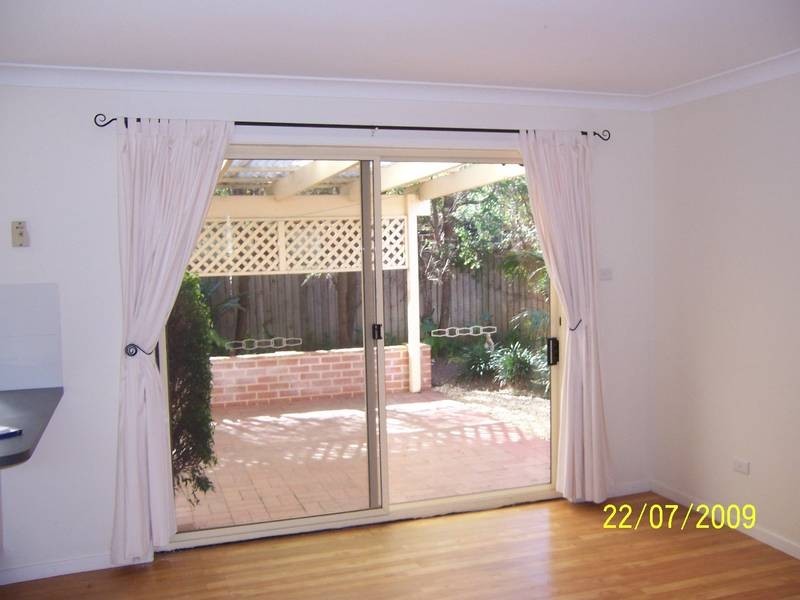 1 Chebec Close, Bomaderry NSW 2541