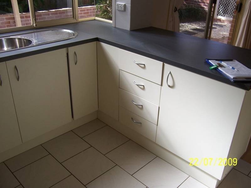 1 Chebec Close, Bomaderry NSW 2541