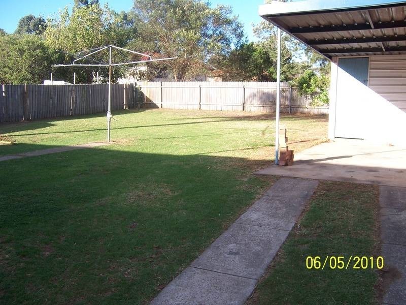 16 McKay Street, Nowra NSW 2541