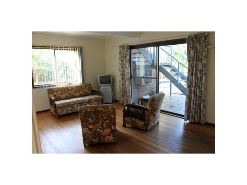 28 Barwon Street, Bomaderry NSW 2541