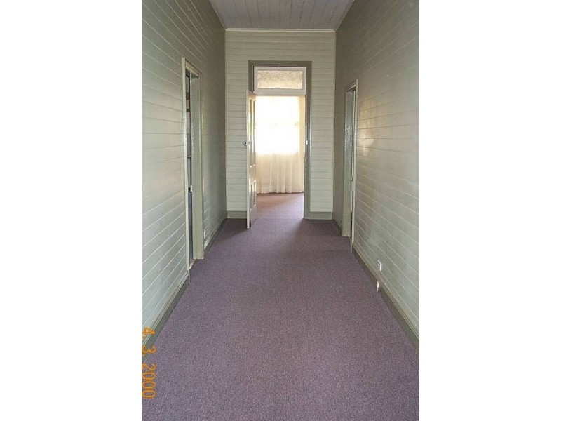 478 Princes Highway, Bomaderry NSW 2541