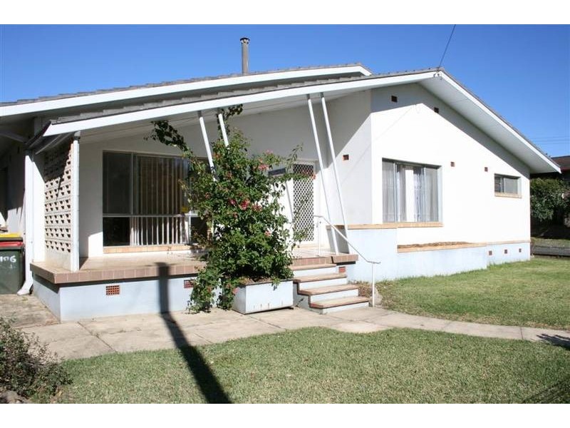 106 Douglas Street, Nowra NSW 2541