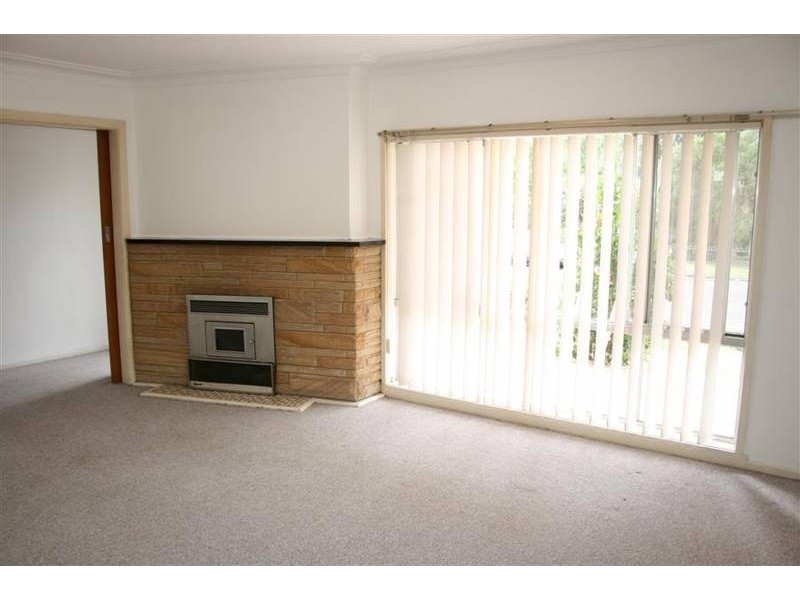 106 Douglas Street, Nowra NSW 2541