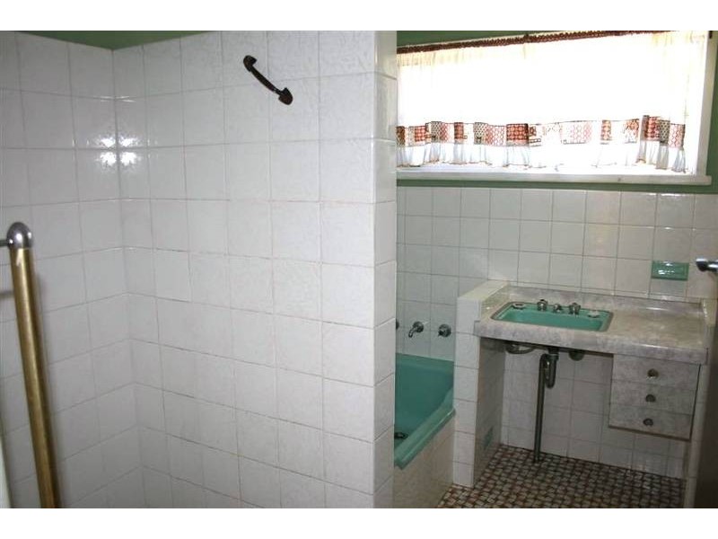 106 Douglas Street, Nowra NSW 2541