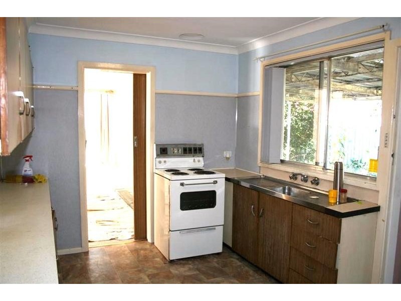 106 Douglas Street, Nowra NSW 2541