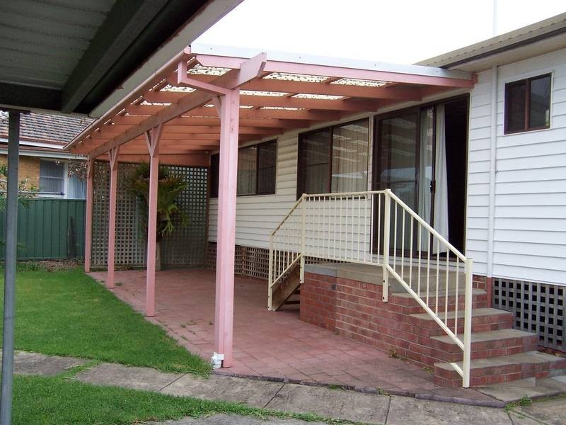 32 Colyer Avenue, Nowra NSW 2541