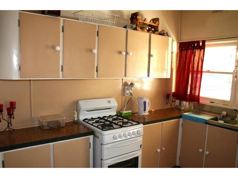 123 Plunkett Street, Nowra NSW 2541