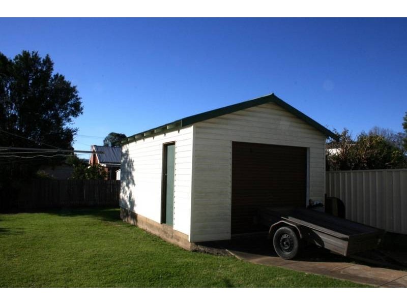 123 Plunkett Street, Nowra NSW 2541
