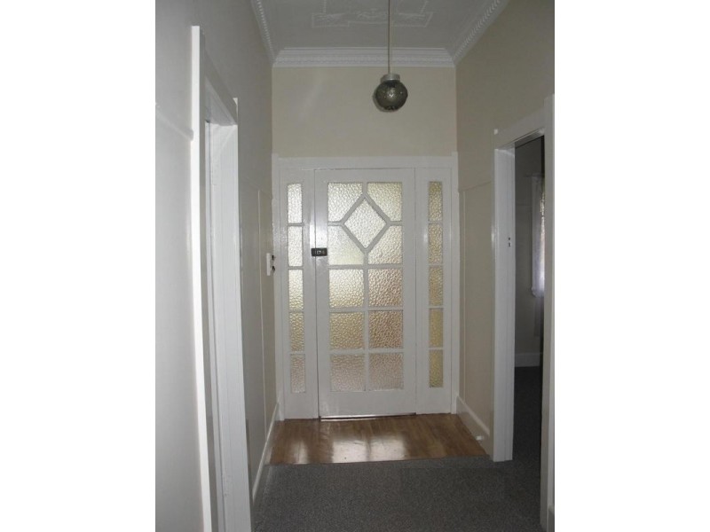 137 Kinghorne Street, Nowra NSW 2541