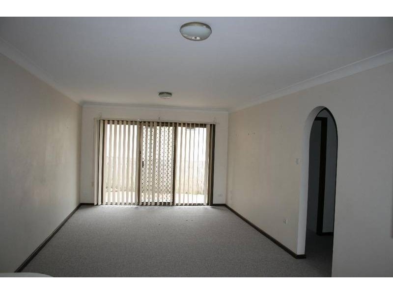 3/22 Dalwah Street, Bomaderry NSW 2541