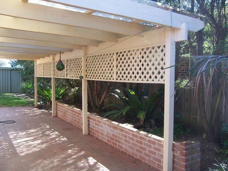 1 Chebec Close, Bomaderry NSW 2541