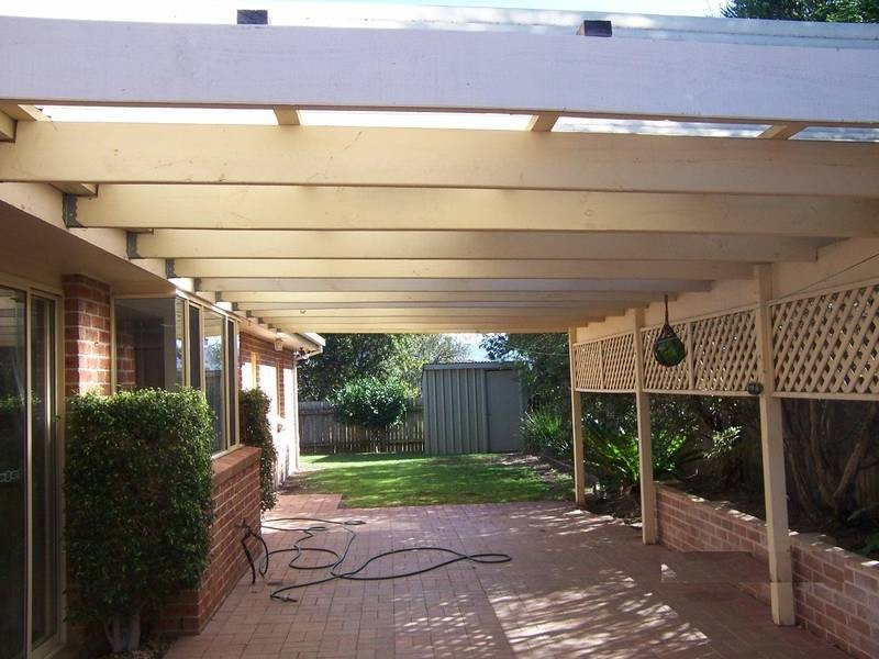 1 Chebec Close, Bomaderry NSW 2541