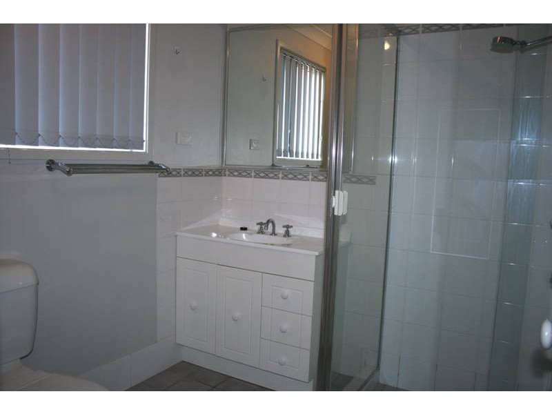 17 Juniper Place, Worrigee NSW 2540