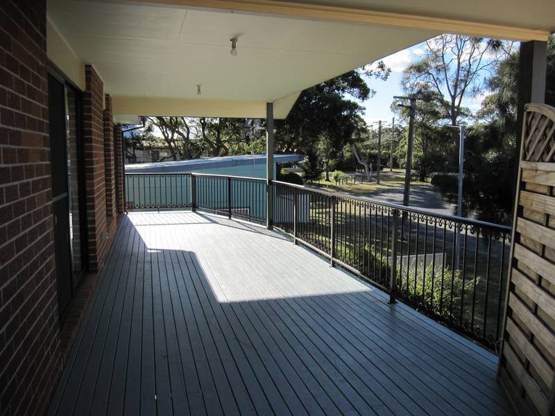 5 Parkes Crescent, Callala Beach NSW 2540