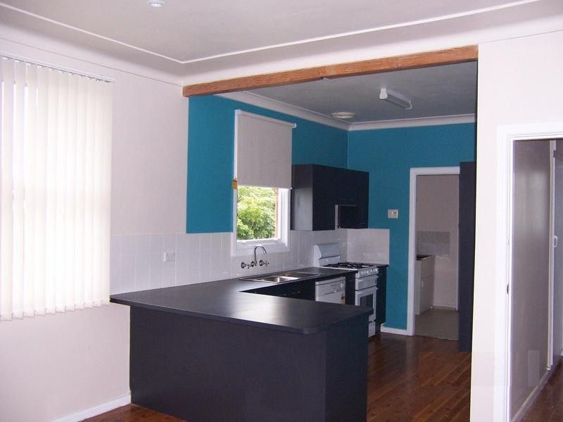 2 Leaney Avenue, Nowra NSW 2541