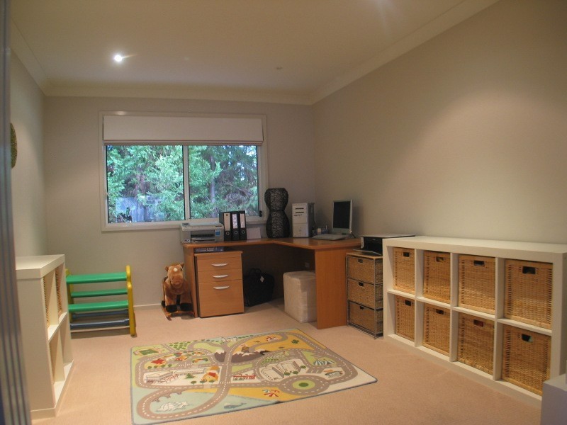 70 Emerald Drive, Meroo Meadow NSW 2540