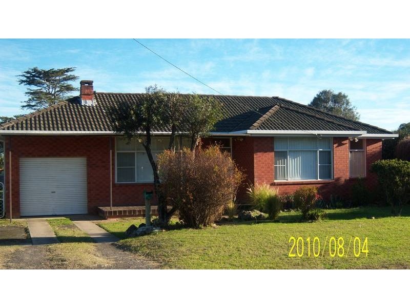 30 Tanang Street, Bomaderry NSW 2541