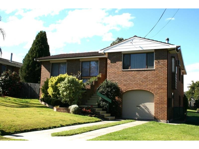 24 Karowa Street, Bomaderry NSW 2541