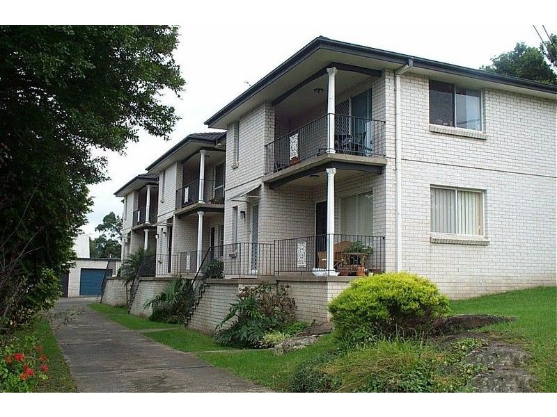 2/11 Karowa Street, Bomaderry NSW 2541