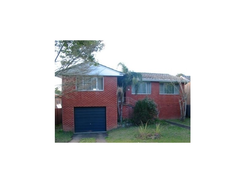 8 West Street, Nowra NSW 2541