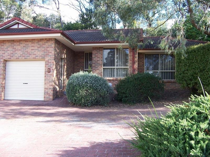 5/4 Maleen Street, Bomaderry NSW 2541