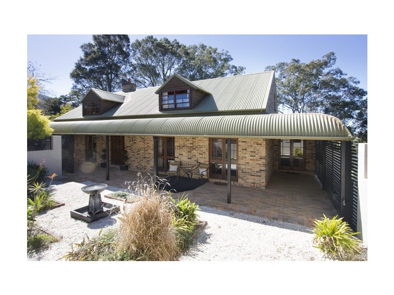 8 Evison Close, Cambewarra NSW 2540