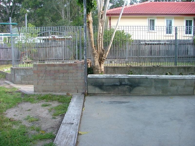 2 Moresby Street, Nowra NSW 2541