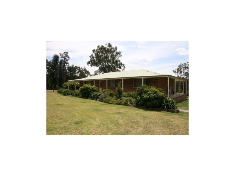 135A Hames Road, Falls Creek NSW 2540