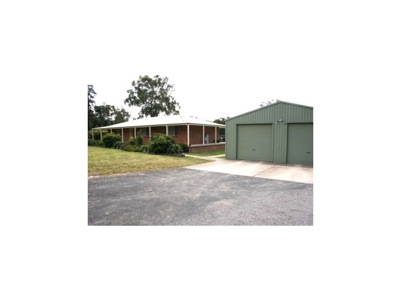135A Hames Road, Falls Creek NSW 2540