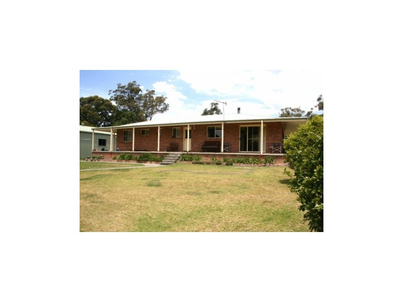 135A Hames Road, Falls Creek NSW 2540