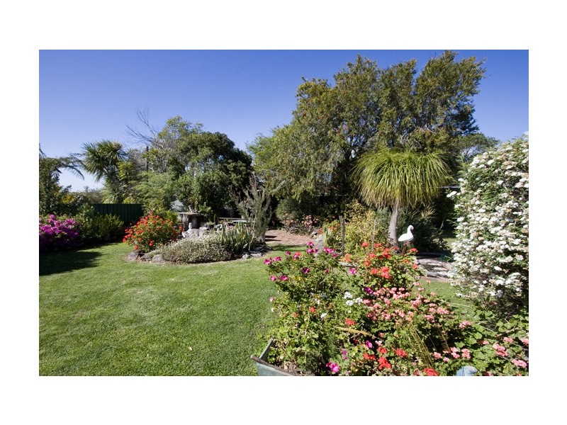 12 Shepherd Street, Nowra NSW 2541