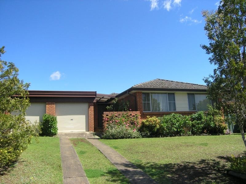 1 Jasmine Drive., Bomaderry NSW 2541